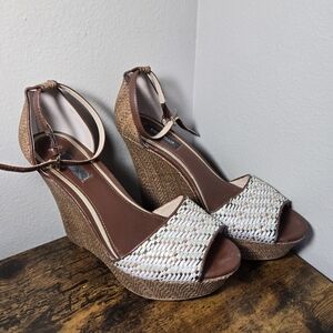 White House Black Market Brown and Cream Wedges